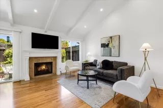 Photo #3: ML82007490 Listing