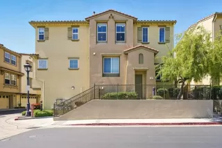 Photo #1: ML82007686 Listing 