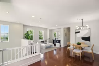 Photo #6: ML82007686 Listing 