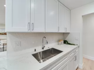 Photo #5: ML82007770 Listing