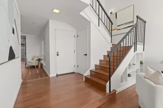 Photo #6: ML82007807 Listing