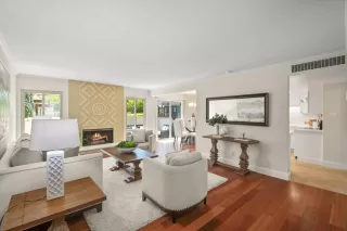 Photo #4: ML82007887 Listing