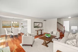 Photo #5: ML82007887 Listing