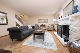 Photo #6: ML82007929 Listing 