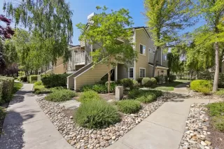 Photo #1: ML82007969 Listing 