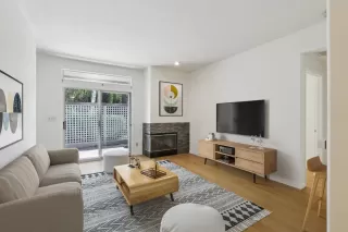 Photo #2: ML82007969 Listing 