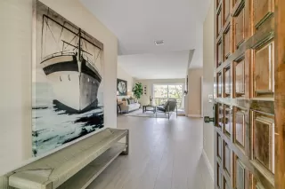 Photo #2: ML82008005 Listing