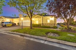 Photo #2: ML82008032 Listing 