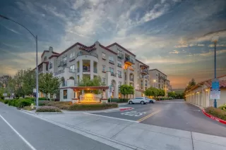 Photo #5: ML82008058 Listing 