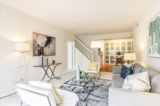 Photo #5: ML82008225 Listing