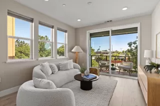 Photo #6: ML82008240 Listing