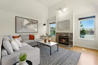 Photo #5: ML82008348 Listing