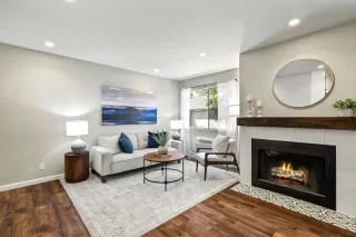 Photo #5: ML82008372 Listing