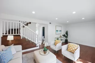 Photo #5: ML82008397 Listing 