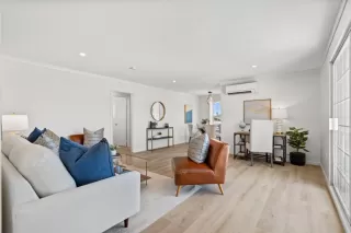 Photo #6: ML82008414 Listing