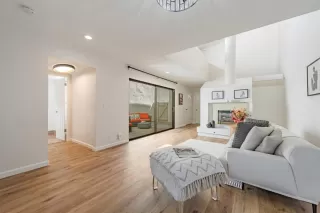 Photo #5: ML82008468 Listing 