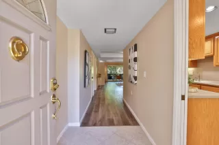 Photo #6: ML82008505 Listing 