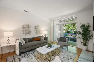 Photo #5: ML82008560 Listing 