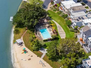 Photo #2: ML82008602 Listing