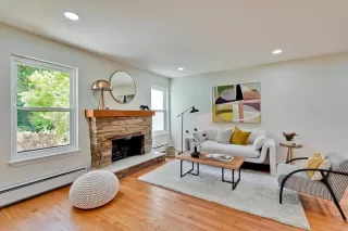 Photo #3: ML82008632 Listing