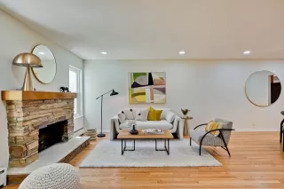 Photo #4: ML82008632 Listing