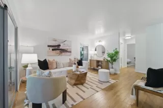 Photo #3: ML82008713 Listing