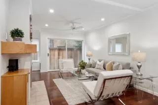 Photo #6: ML82008733 Listing