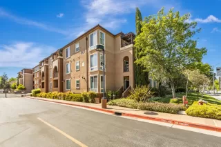 Photo #2: ML82008737 Listing 