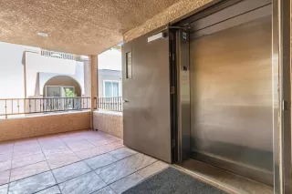 Photo #3: ML82008737 Listing 