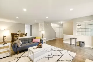 Photo #3: ML82008740 Listing 