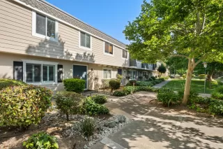 Photo #3: ML82008786 Listing 