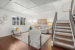 Photo #6: ML82008786 Listing 