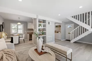 Photo #4: ML82008787 Listing 