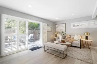 Photo #5: ML82008787 Listing 