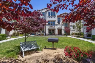 Photo #2: ML82008833 Listing 