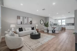 Photo #1: ML82008910 Listing 