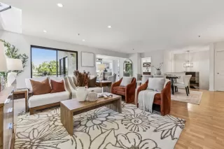 Photo #1: ML82008968 Listing