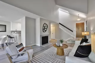 Photo #5: ML82008975 Listing