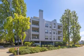 Photo #2: ML82009003 Listing 