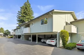 Photo #3: ML82009055 Listing 