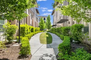 Photo #1: ML82009057 Listing 