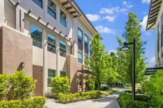 Photo #2: ML82009057 Listing 