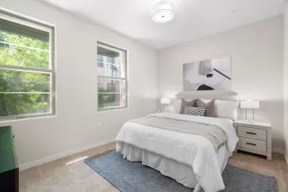 Photo #4: ML82009057 Listing 