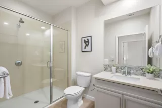 Photo #6: ML82009057 Listing 