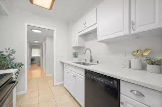 Photo #6: ML82009185 Listing 