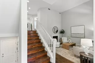 Photo #2: ML82009206 Listing