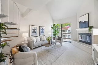 Photo #4: ML82009217 Listing 