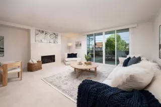 Photo #3: ML82009293 Listing