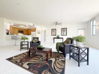 Photo #4: ML82009322 Listing 