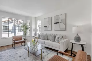 Photo #4: ML82009336 Listing